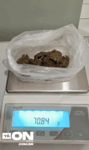 Drogas recheando a batata - Foto Polícia Civil.